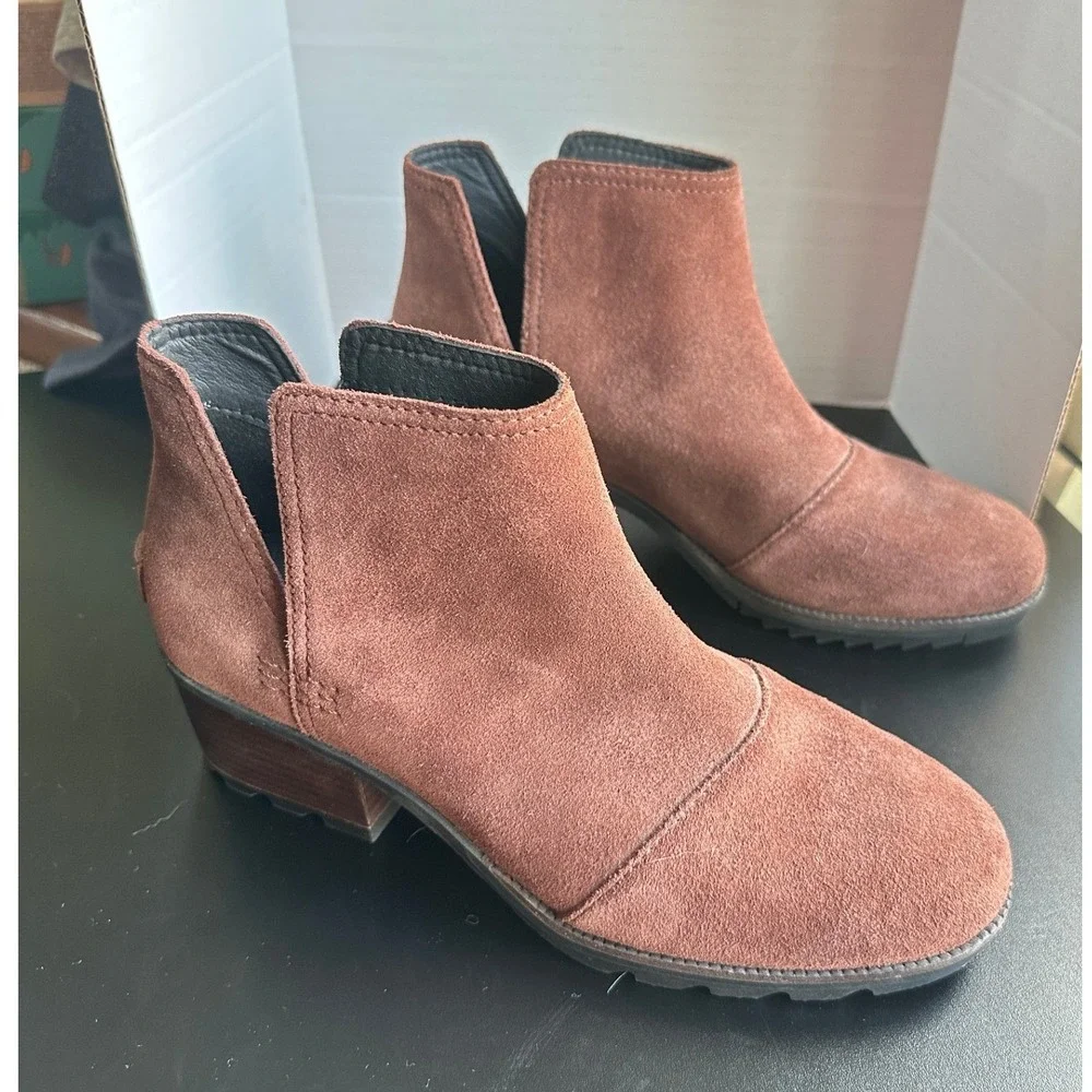 Sorel new without